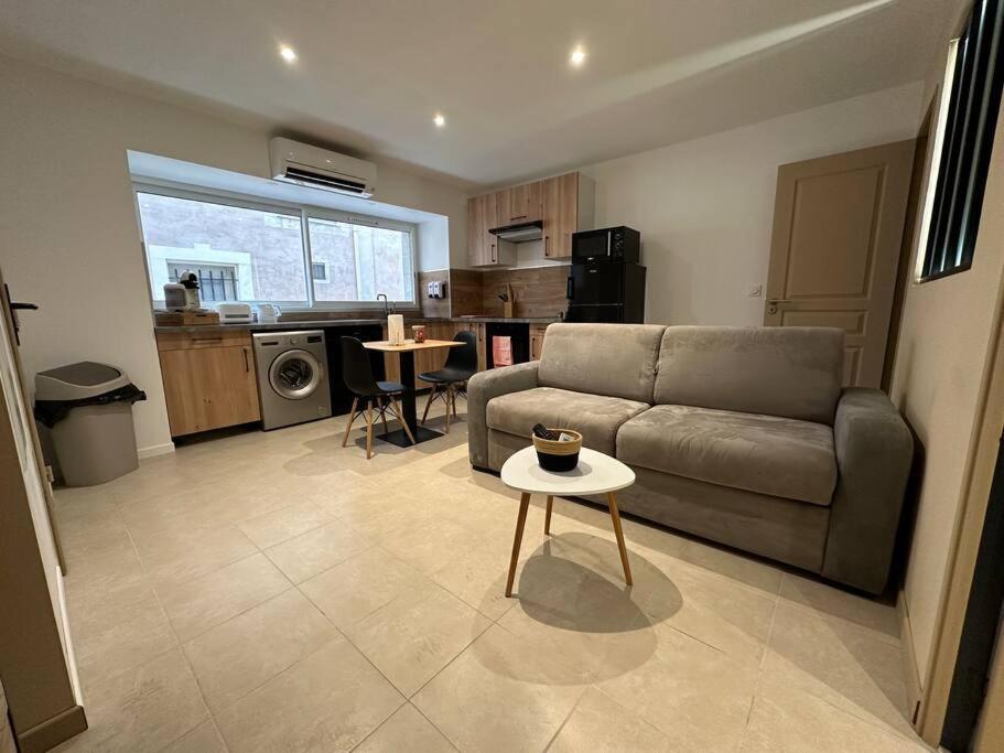 L'Amandier - Appartement Paulhan Ngoại thất bức ảnh